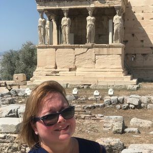 Meet your Posher, Lisa